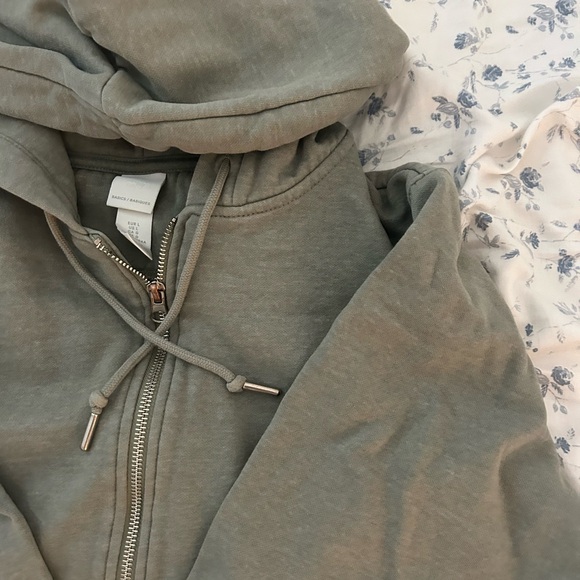 H&M sage green zip up - Picture 1 of 4